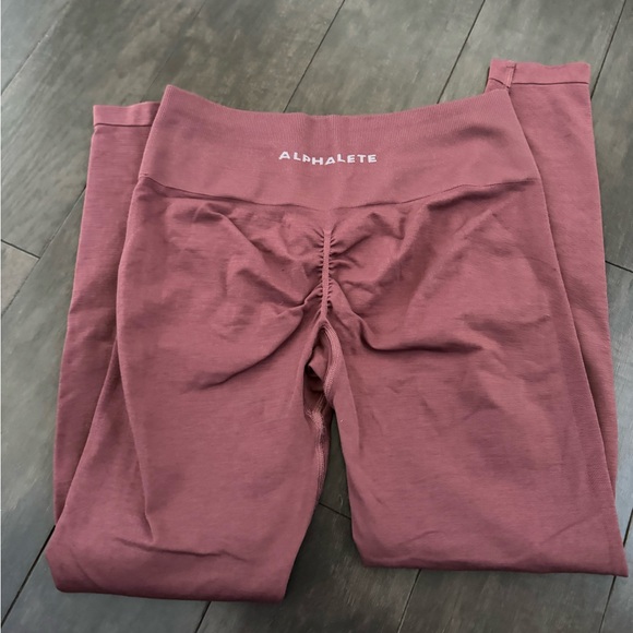Alphalete amplify leggings in mauve - Picture 1 of 3